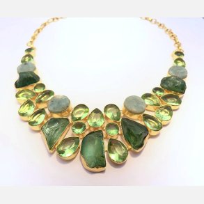 Sherazade Neckpiece Amesha