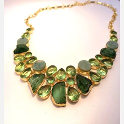 Sherazade Neckpiece Amesha