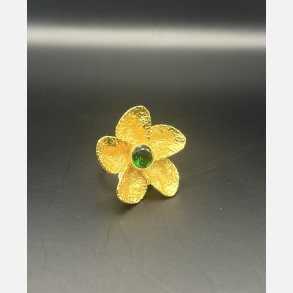 Blomsterring med klart m�rk gr�nt glas