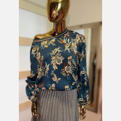 Flot m�nstret bluse