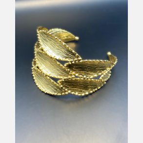 Golden textured leaf bangle