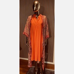 L�kker tunikakjole fra Co'Couture