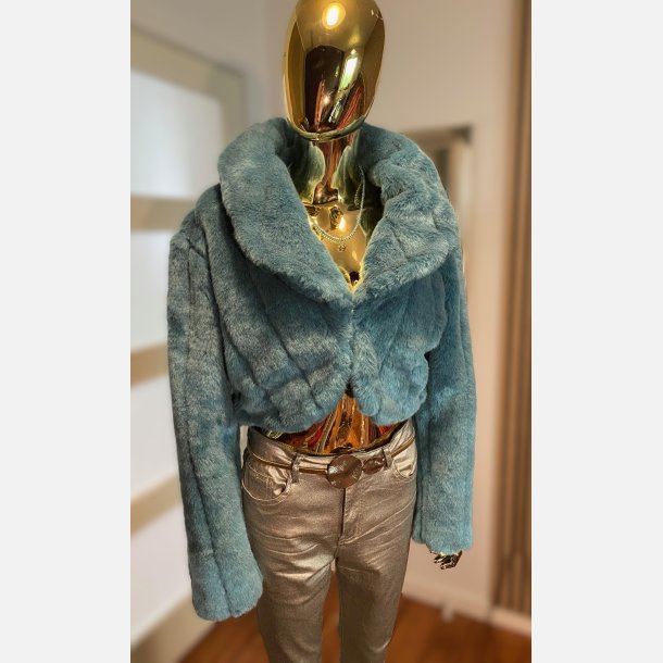 Classy Fake Fur 