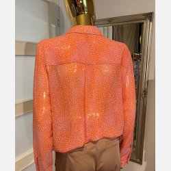 L�kker let skjortebluse