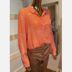 L�kker let skjortebluse